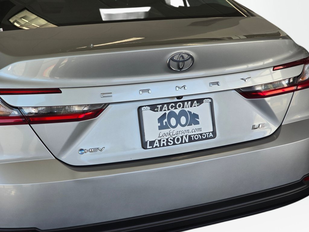 Used 2025 Toyota Camry LE FWD image 13