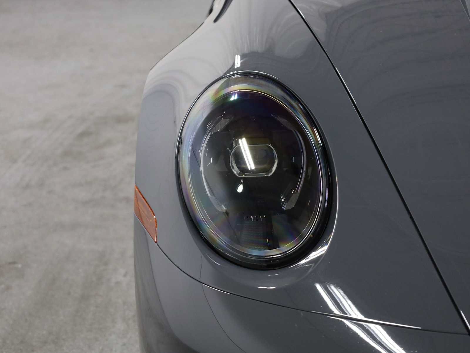 Certified 2025 Porsche 911 Carrera RWD image 15