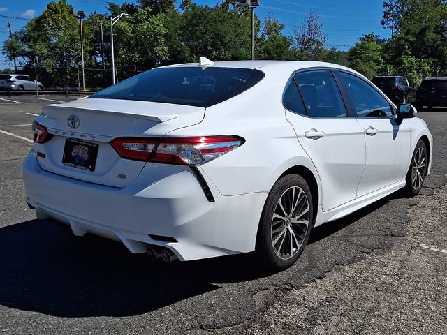 Certified 2020 Toyota Camry SE FWD image 4