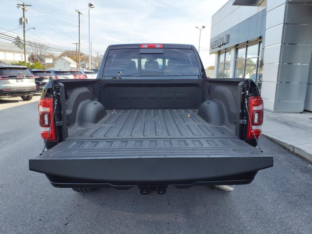 Used 2022 RAM 3500 Limited w/ Night Edition image 8