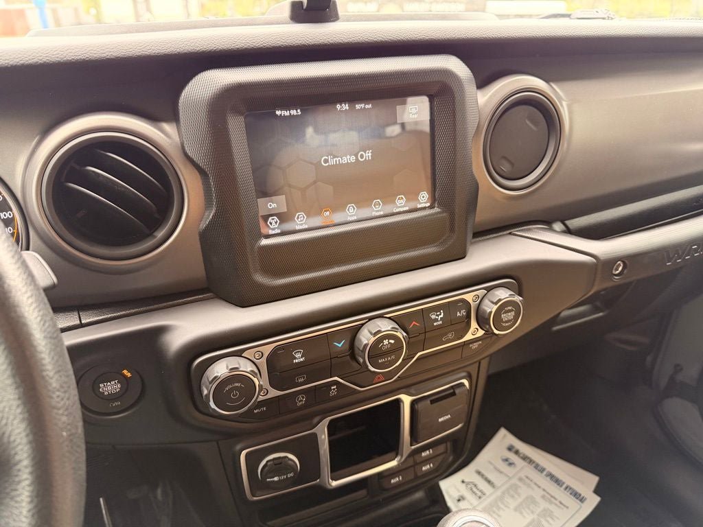 Used 2023 Jeep Wrangler Unlimited Sport AWD/4WD image 21