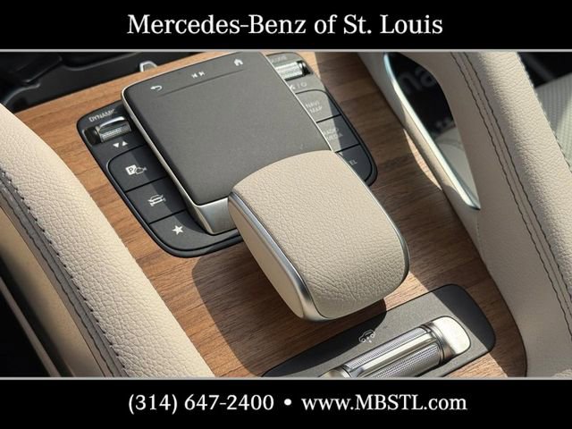 Used 2024 Mercedes-Benz GLS 450 4MATIC image 31