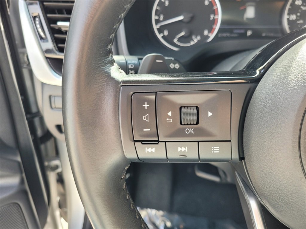 Used 2021 Nissan Rogue SL image 30