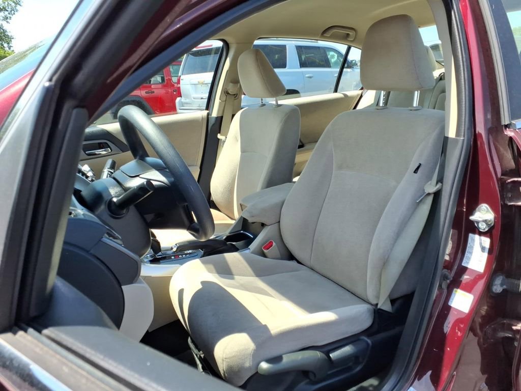 Used 2013 Honda Accord LX image 3