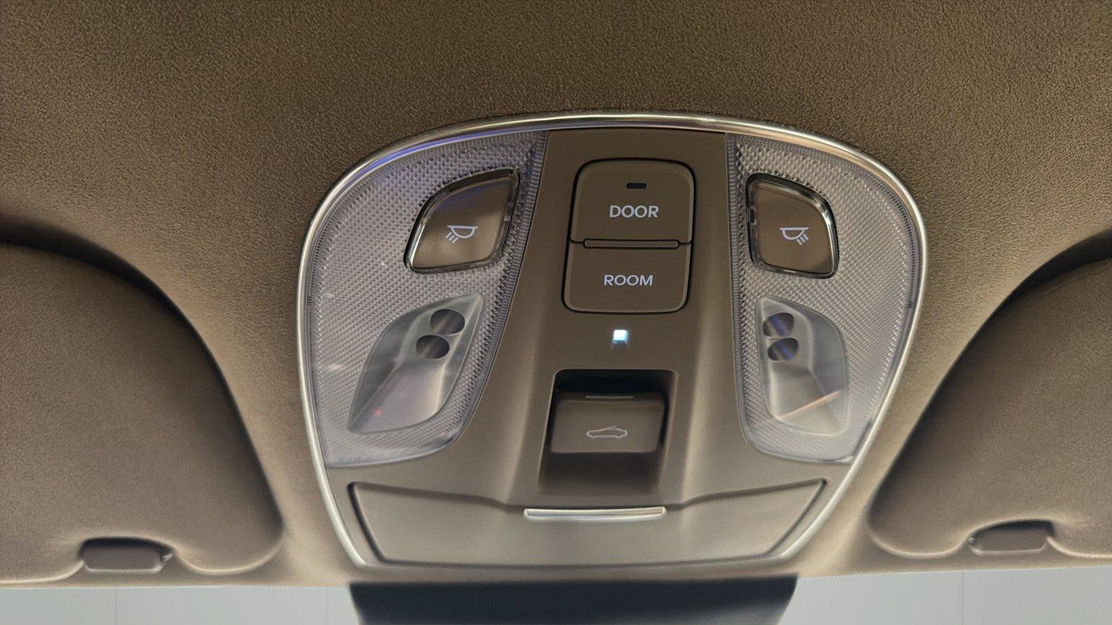 Used 2011 Hyundai Equus Ultimate RWD image 21