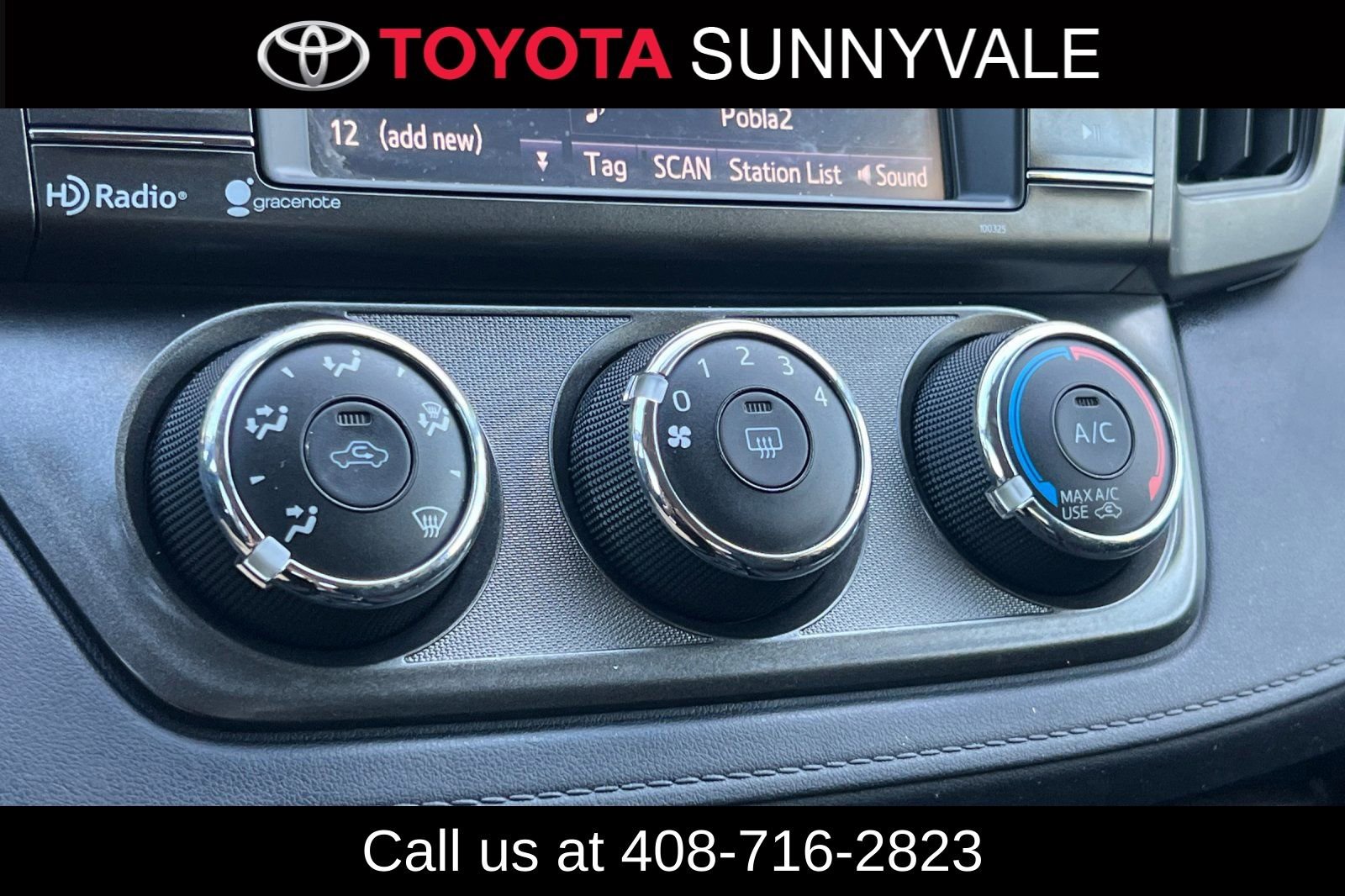 Used 2014 Toyota RAV4 LE image 24