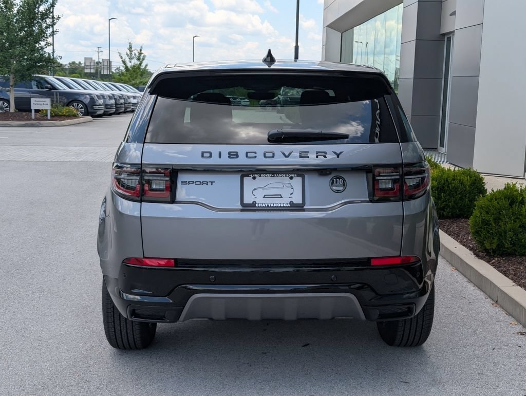 New 2026 Land Rover Discovery Sport Landmark AWD/4WD image 6