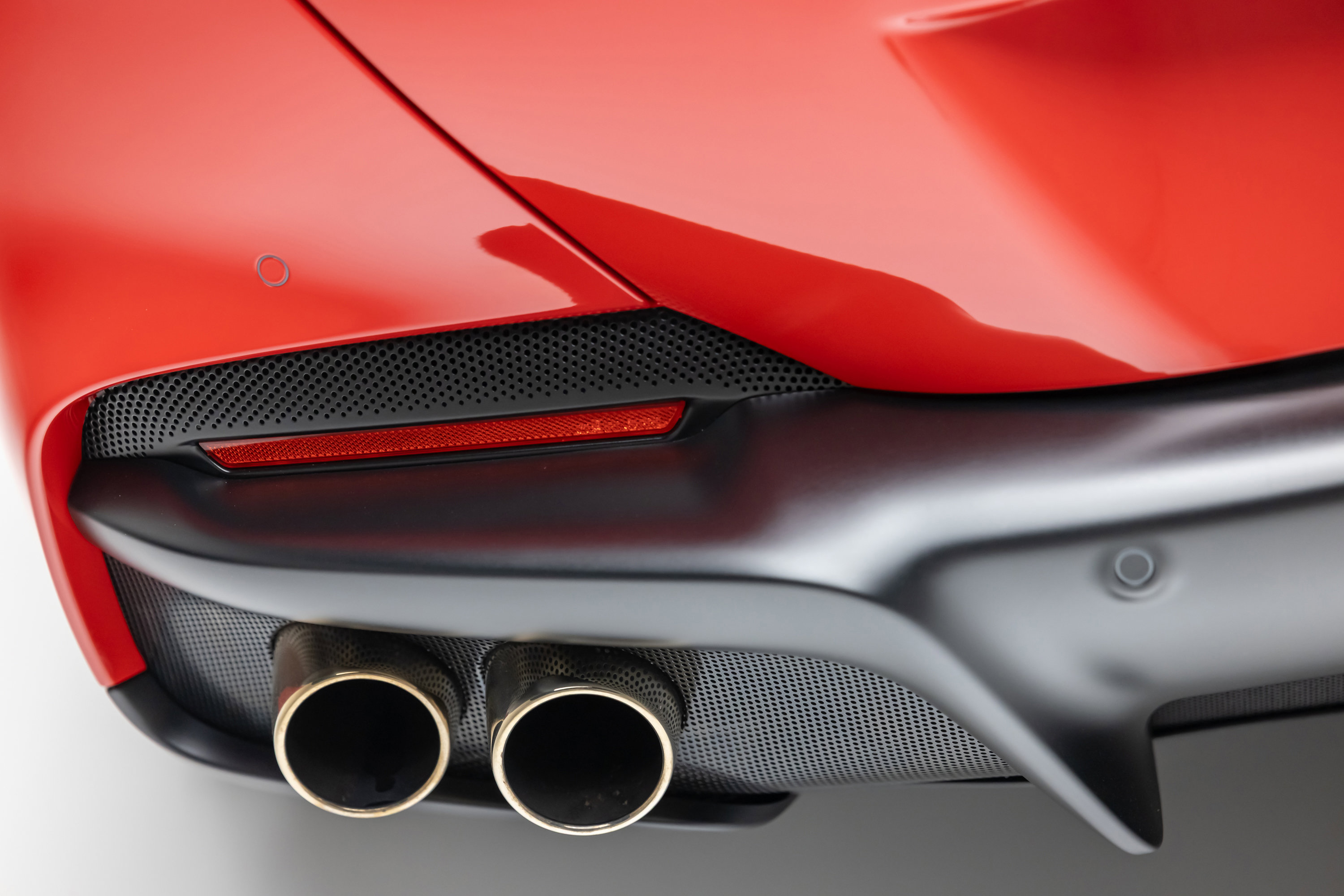 Certified 2022 Ferrari Portofino M RWD image 48