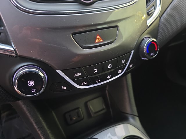 Used 2019 Chevrolet Cruze LT w/ Convenience Package FWD image 26