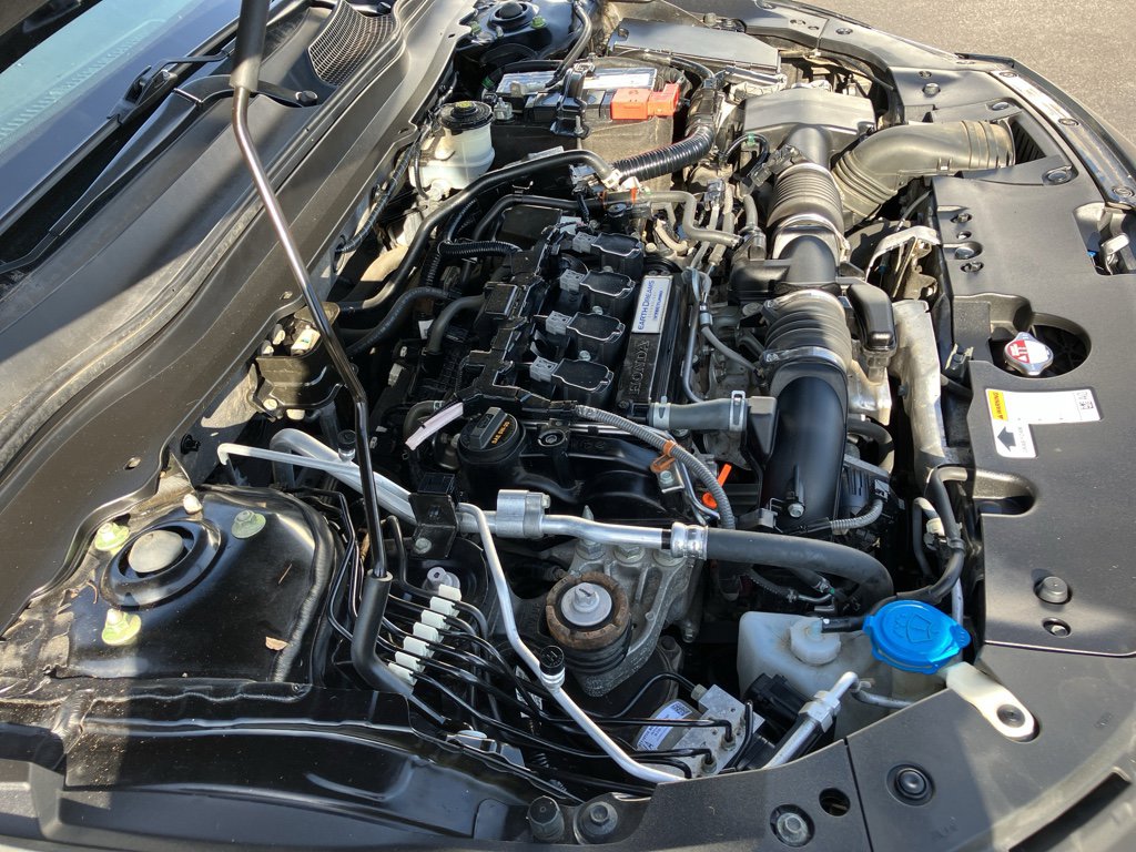 Used 2018 Honda Accord EX image 39
