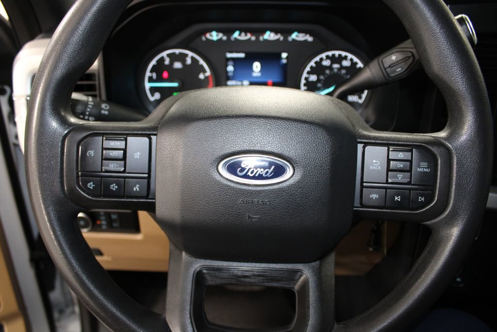 Used 2023 Ford F350 XLT w/ 360-Degree Camera Package image 32
