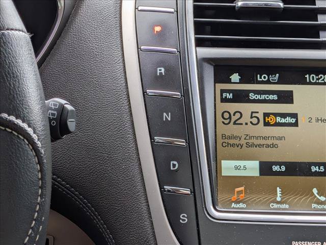 Used 2018 Lincoln MKX Reserve w/ Driver Assistance Package AWD/4WD image 13