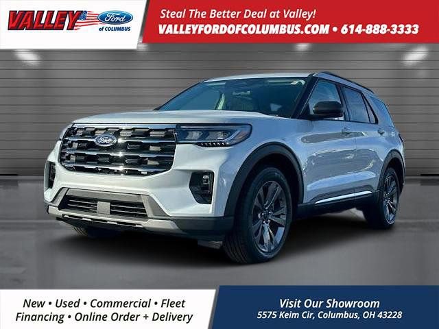 New 2025 Ford Explorer Active w/ Active Comfort Package image 3