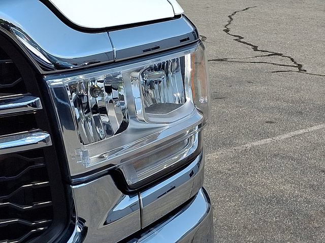 Used 2024 RAM 3500 Tradesman w/ Chrome Appearance Group AWD/4WD image 9