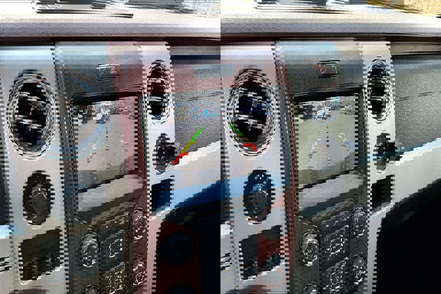 Used 2013 Ford F150 King Ranch w/ King Ranch Luxury Pkg AWD/4WD image 28