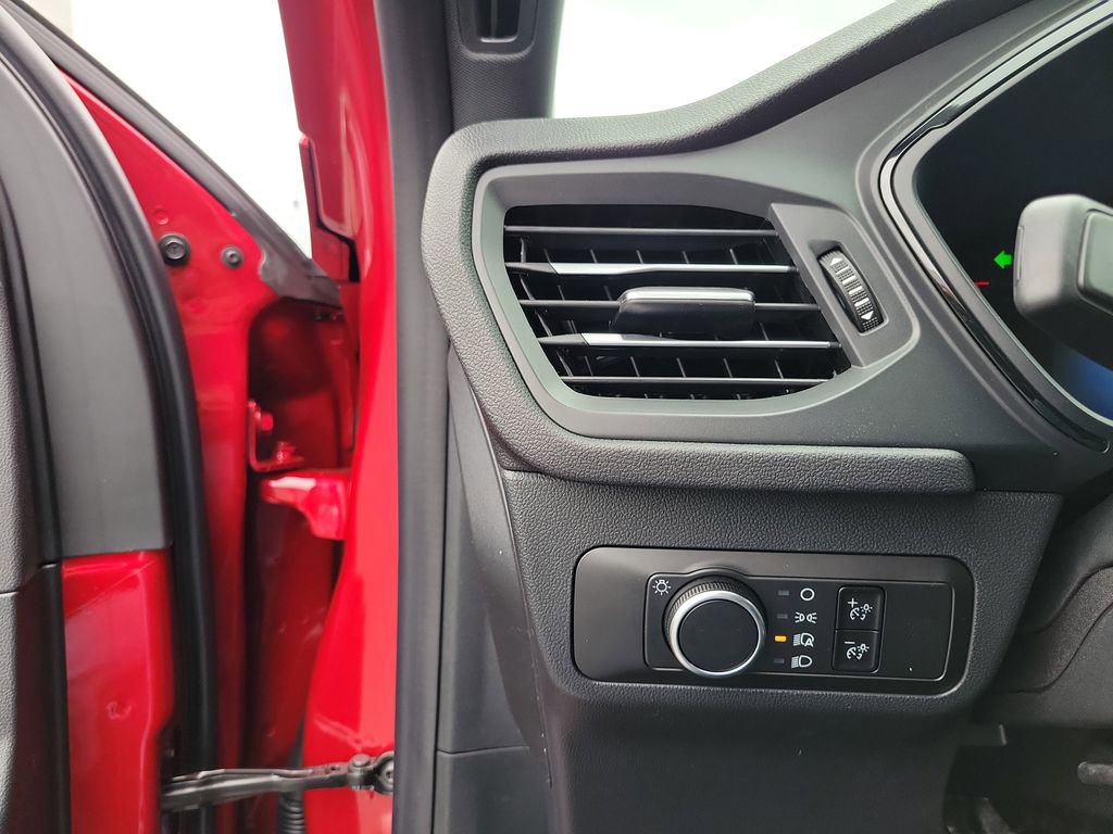 New 2026 Ford Escape ST-Line w/ Cold Weather Package image 21