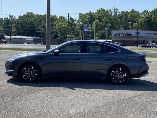 Used 2024 Hyundai Sonata SEL FWD image 6