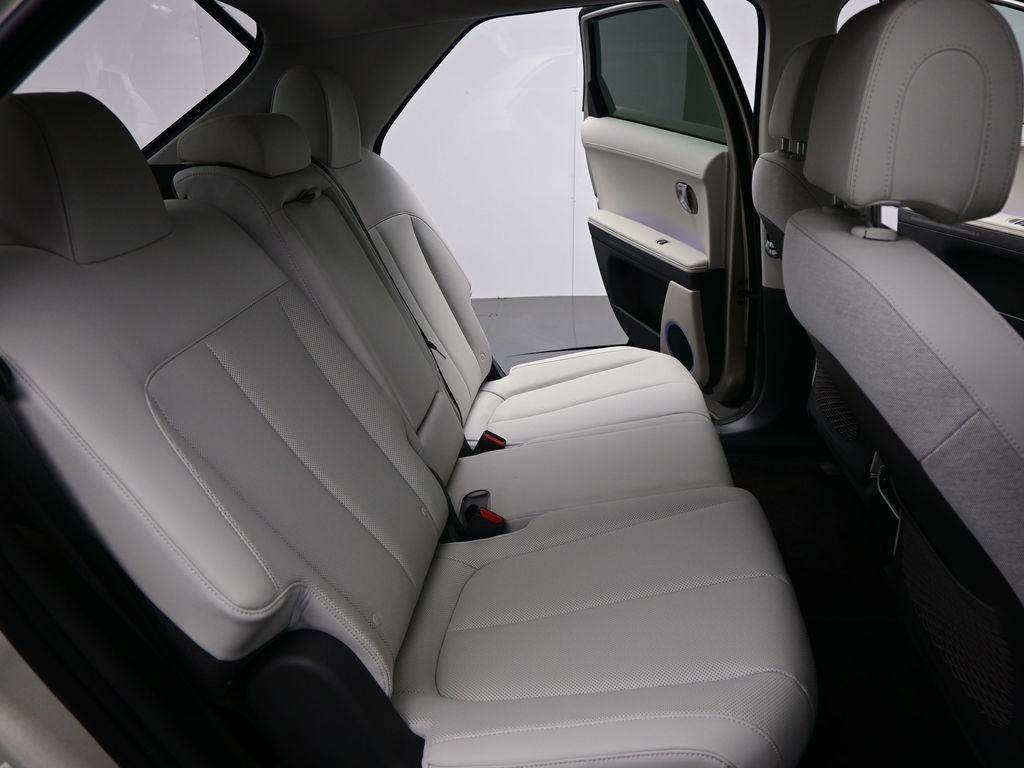 Used 2023 Hyundai Ioniq 5 SEL image 27