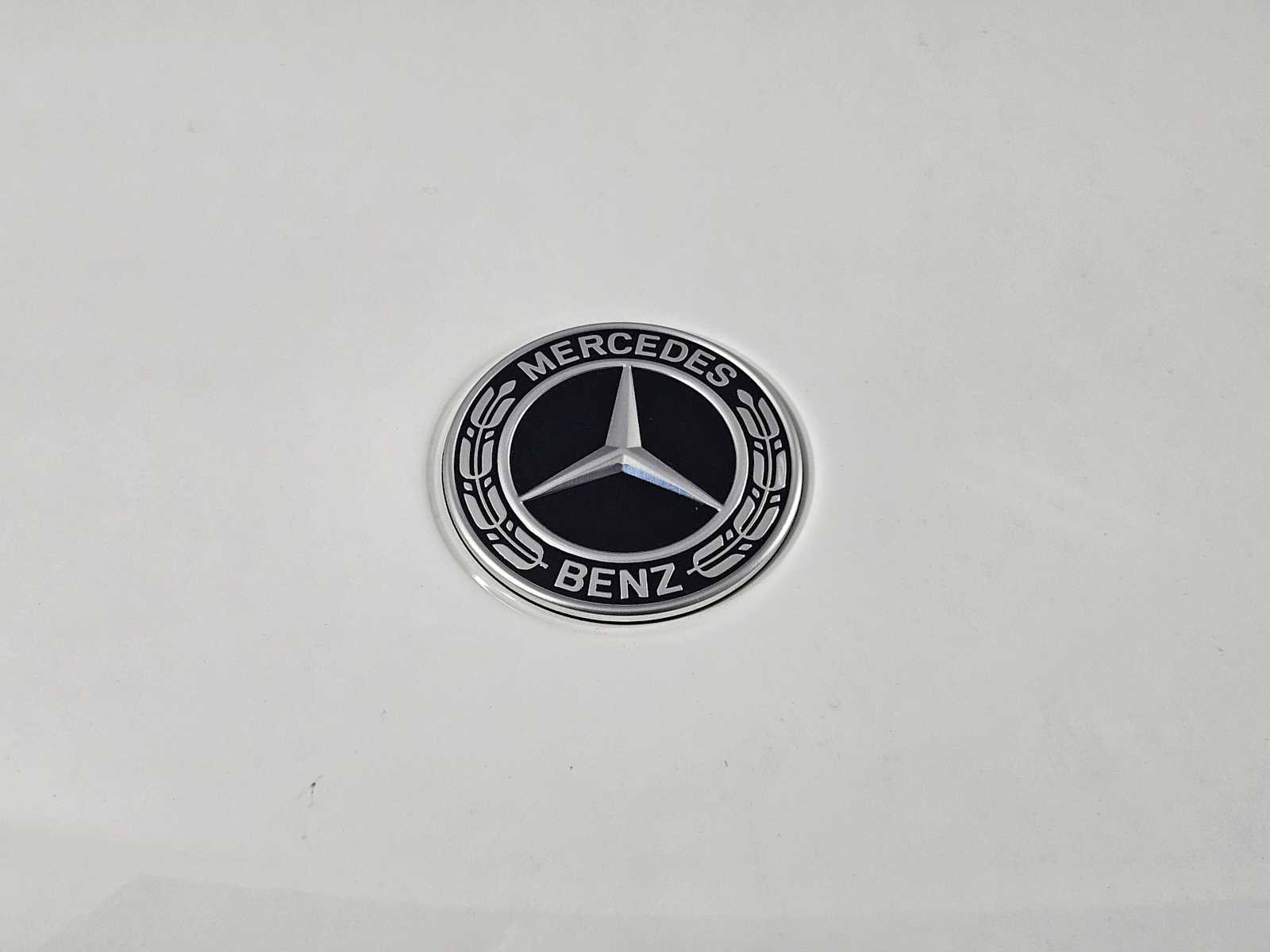 New 2025 Mercedes-Benz GLC 350e 4MATIC image 11