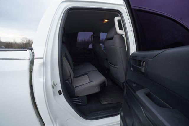 Used 2014 Toyota Tundra SR image 20