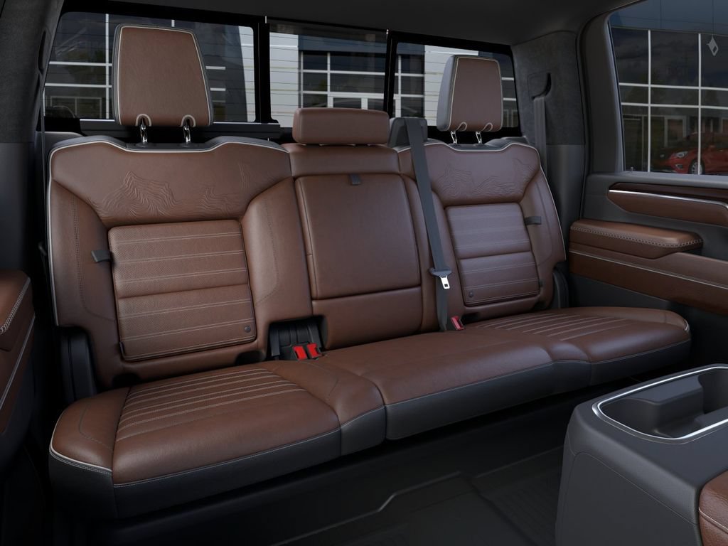New 2025 GMC Sierra 3500 Denali Ultimate AWD/4WD image 17
