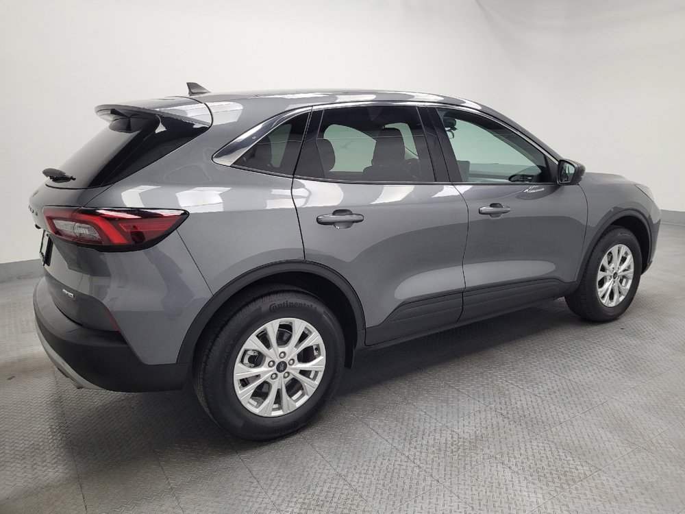 Used 2024 Ford Escape Active w/ Tech Pack #1 AWD/4WD image 10