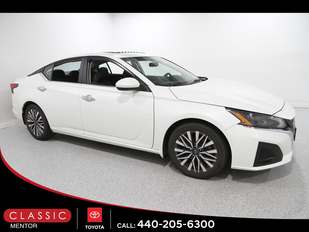 Used 2023 Nissan Altima 2.5 SV w/ SV Premium Package