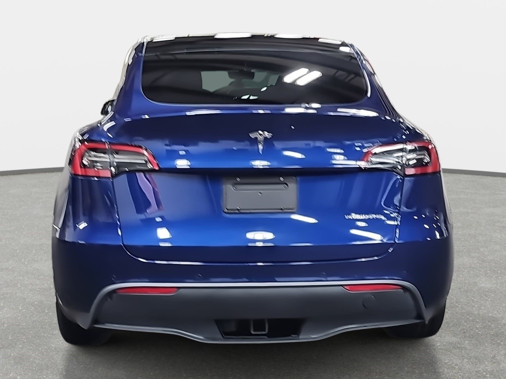 Used 2022 Tesla Model Y Long Range image 6