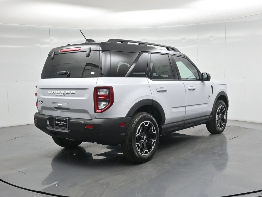 New 2026 Ford Bronco Sport Outer Banks AWD/4WD image 13