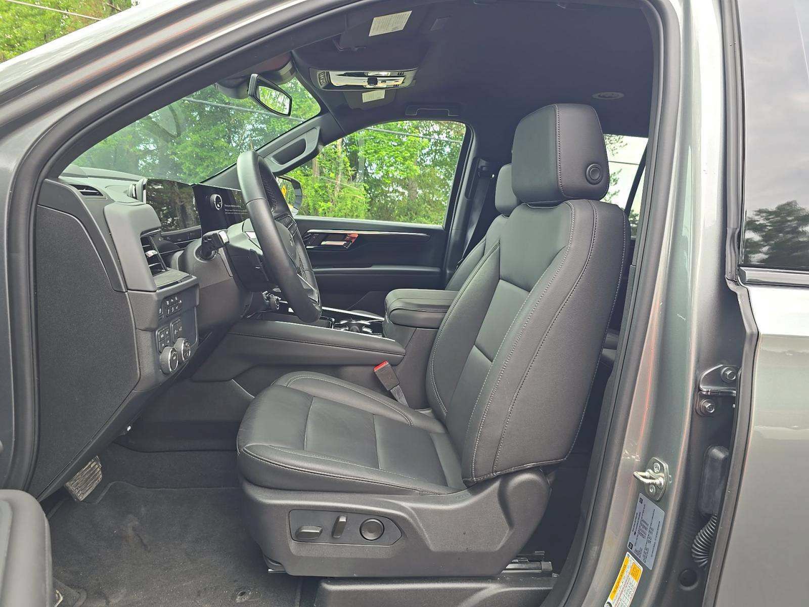 Used 2026 Chevrolet Tahoe Z71 AWD/4WD image 6