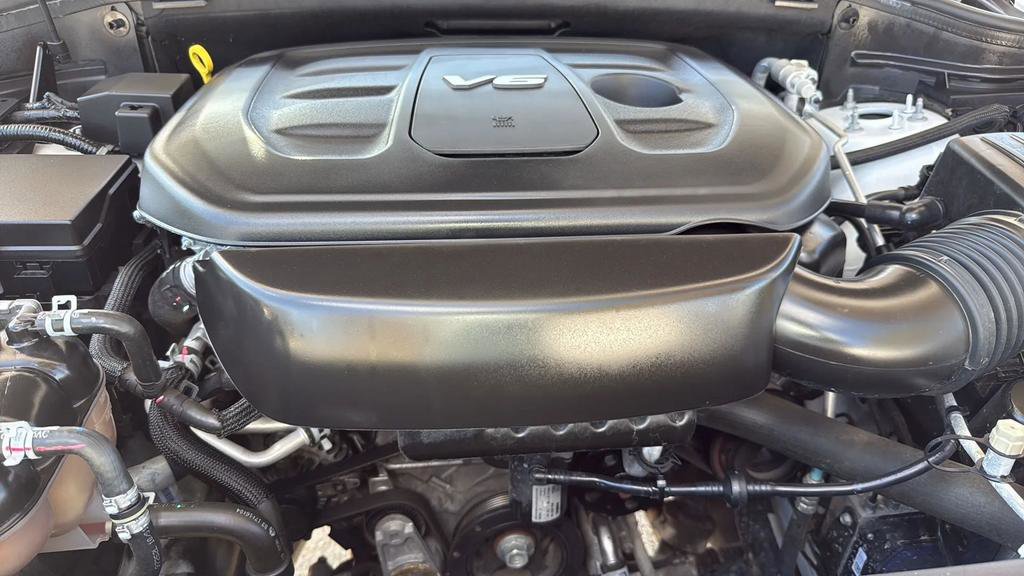 Used 2019 Jeep Grand Cherokee Overland RWD image 19