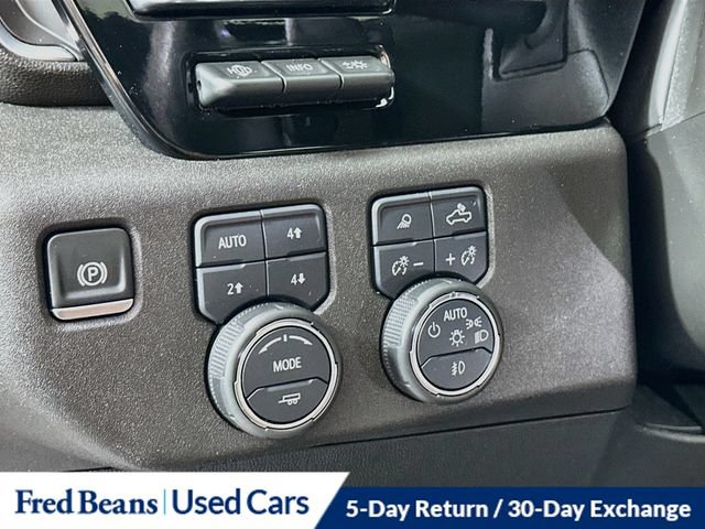 Certified 2024 Chevrolet Silverado 1500 High Country w/ High Country Premium Package AWD/4WD image 15