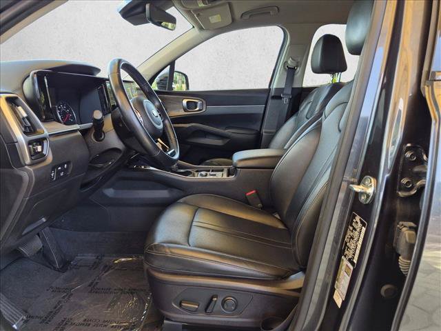 Used 2021 Kia Sorento EX FWD image 15