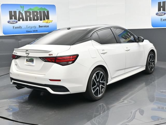 Used 2024 Nissan Sentra SR w/ SR Premium Package FWD image 5