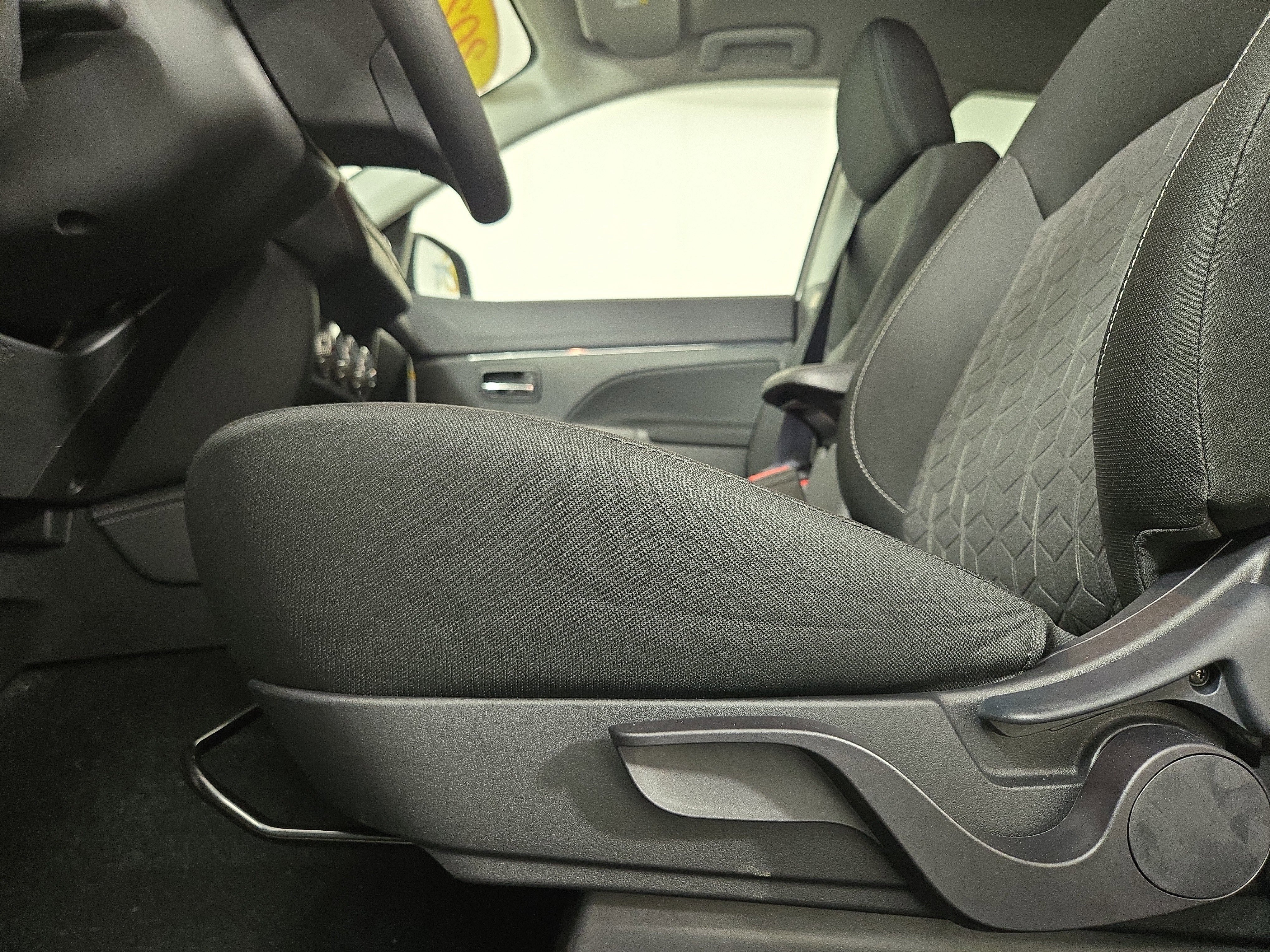 New 2025 Mitsubishi Outlander Sport ES image 27