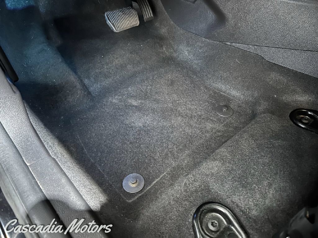 Used 2013 Ford Focus Titanium w/ Titanium Handling Pkg image 23