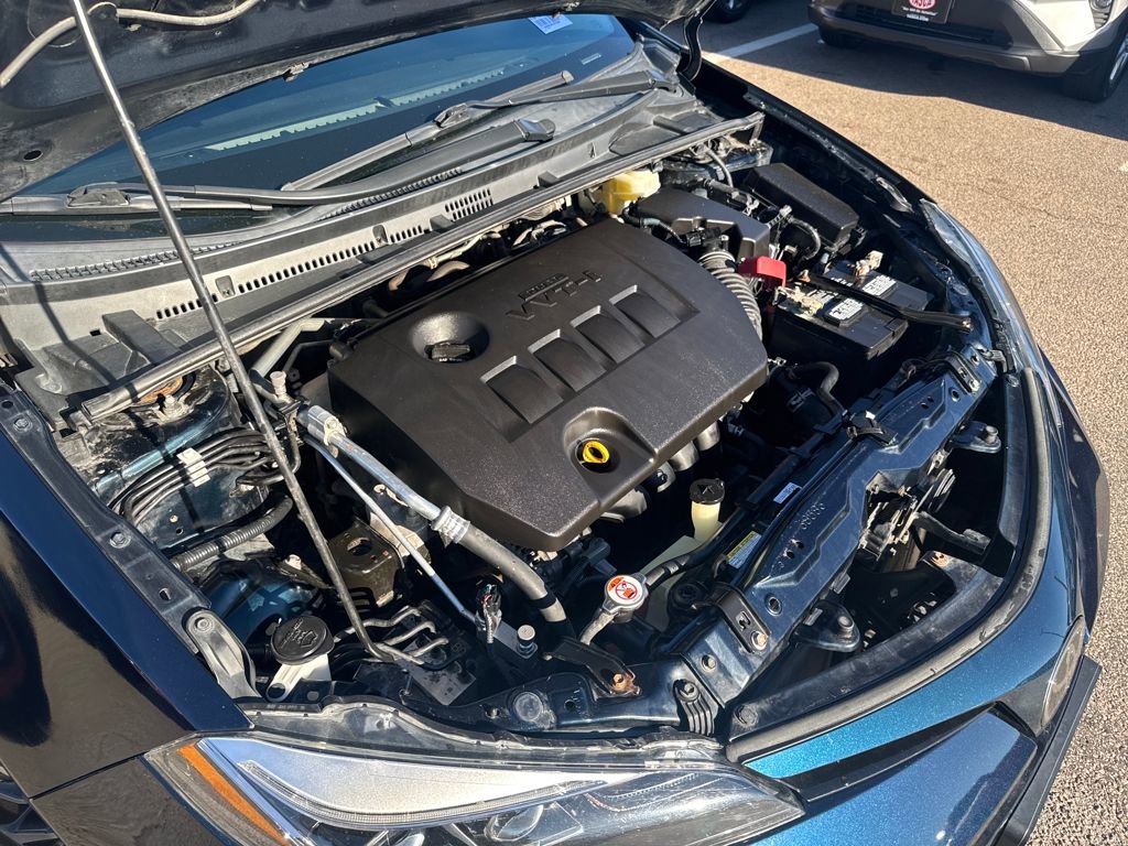 Used 2017 Toyota Corolla SE w/ Carpet Mat Package (TMS) image 44