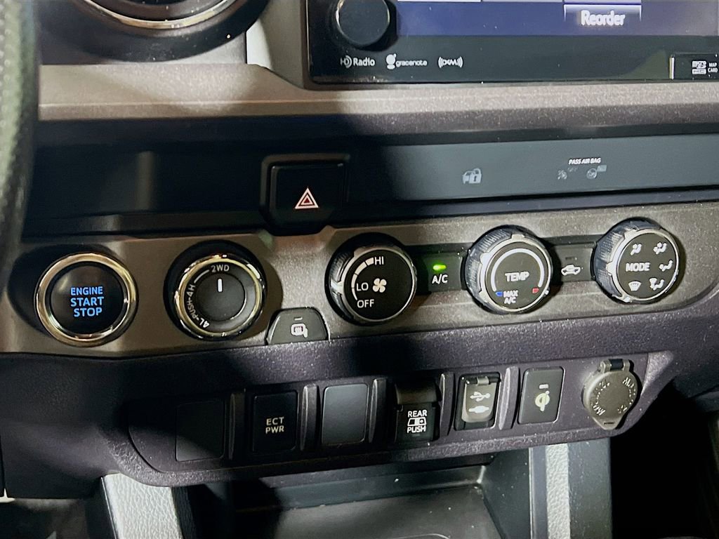 Certified 2019 Toyota Tacoma TRD Sport image 15
