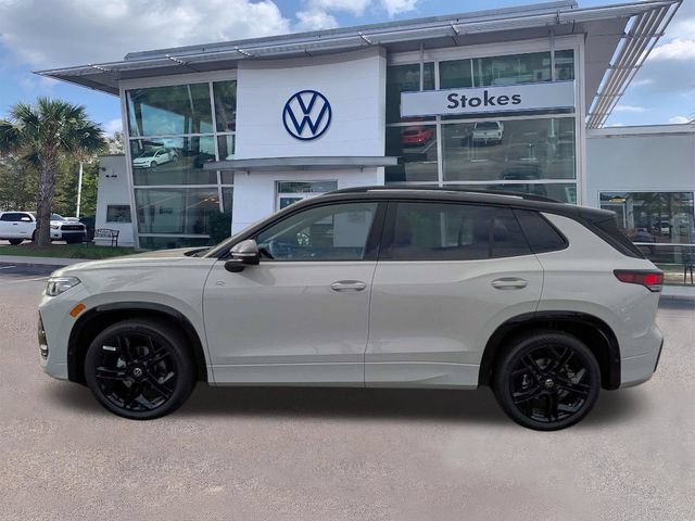New 2026 Volkswagen Tiguan SE R-Line FWD image 7