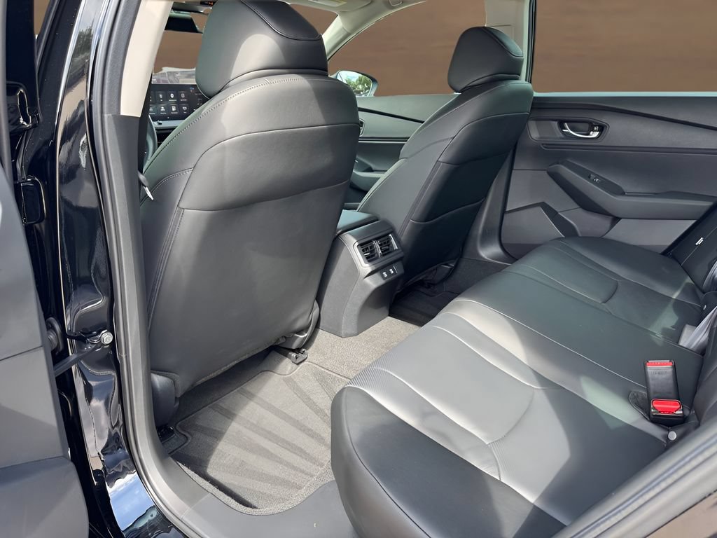 Used 2025 Honda Accord EX-L image 17