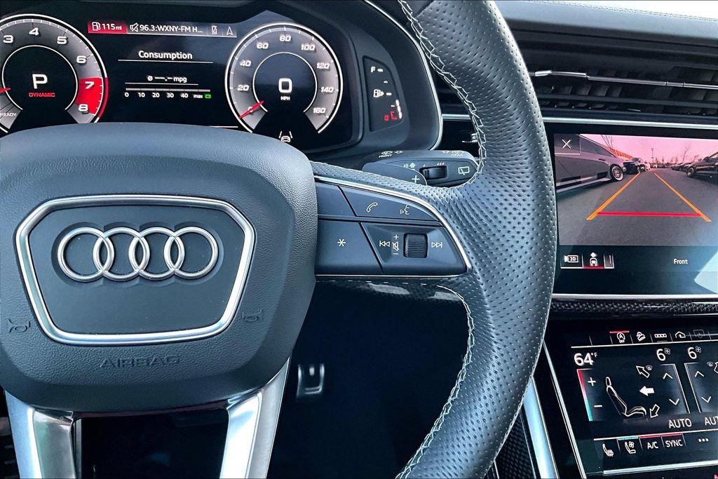 Used 2023 Audi SQ8 Premium Plus w/ SQ8 Luxury Package AWD/4WD image 12