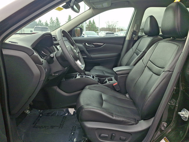 Certified 2017 Nissan Rogue SL w/ SL Premium Package image 13