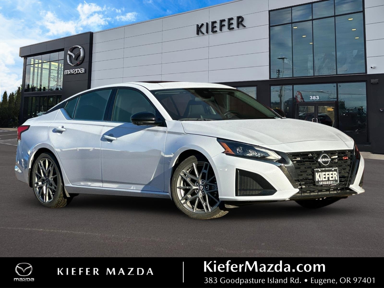 Used 2024 Nissan Altima 2.0 SR