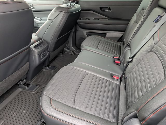 New 2026 Nissan Pathfinder Rock Creek AWD/4WD image 23