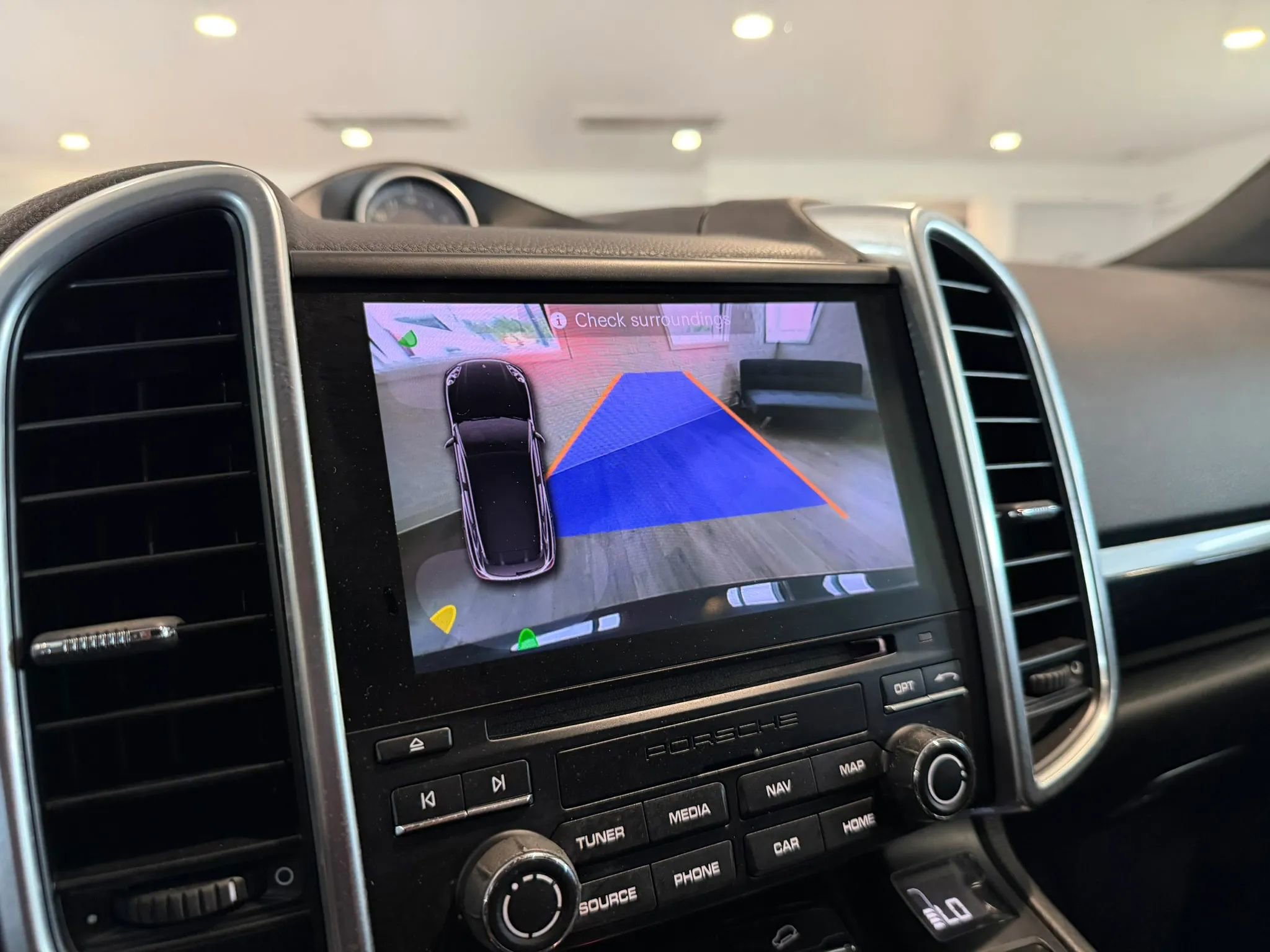 Used 2017 Porsche Cayenne S AWD/4WD image 14