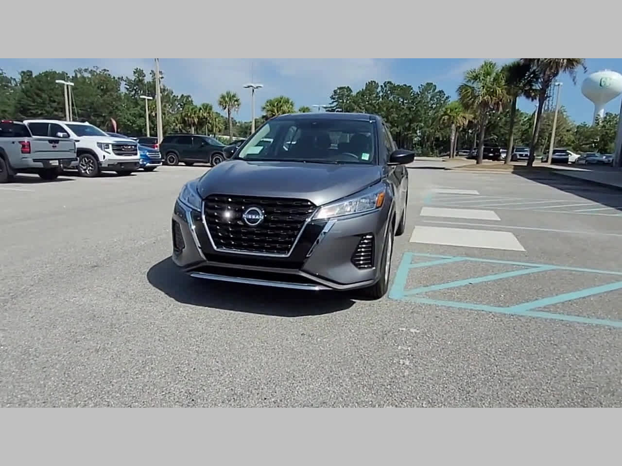New 2025 Nissan Kicks Play S image 21