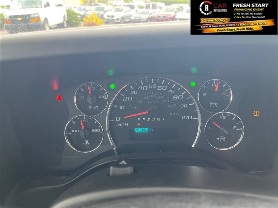 Used 2023 Chevrolet Express 3500 w/ Driver Convenience Package RWD image 14