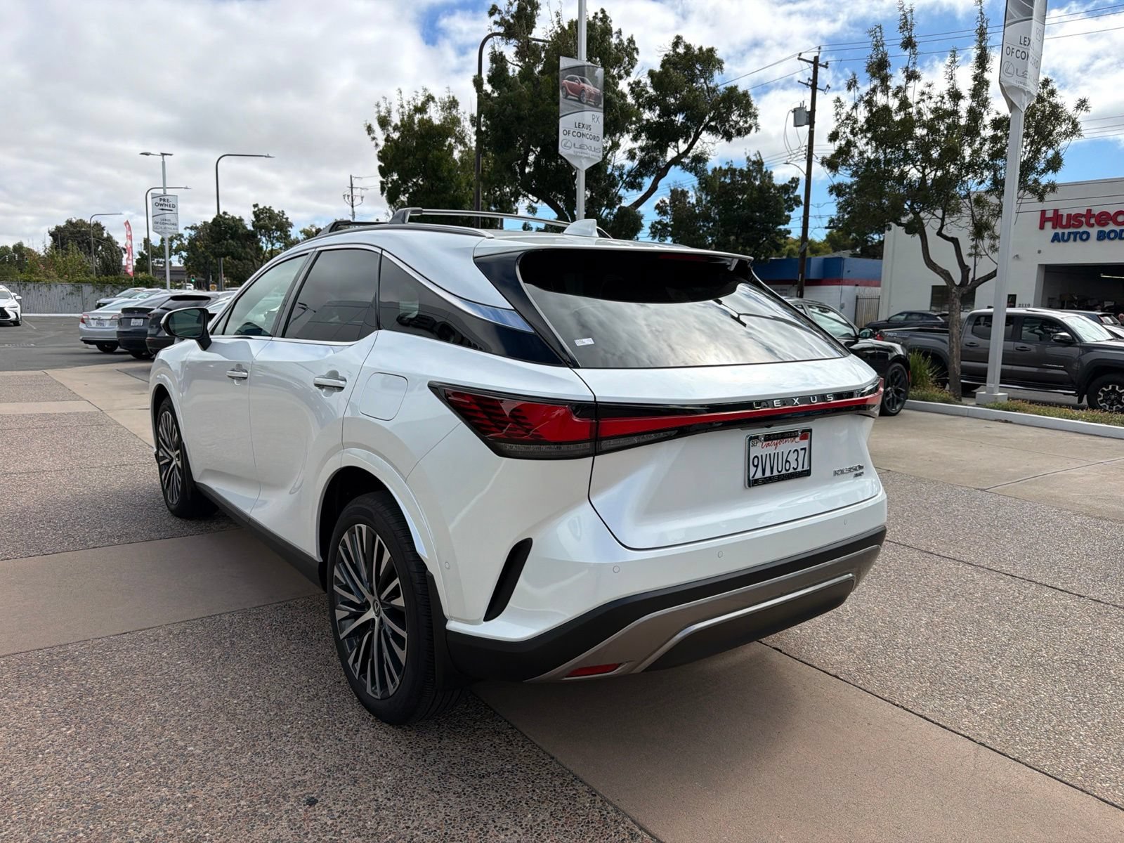 Certified 2025 Lexus RX 350 w/ Convenience Package AWD/4WD image 5