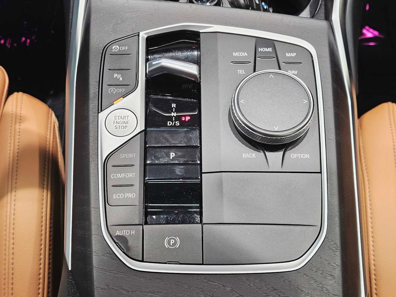 Used 2023 BMW 330i xDrive Sedan w/ Premium Package image 18