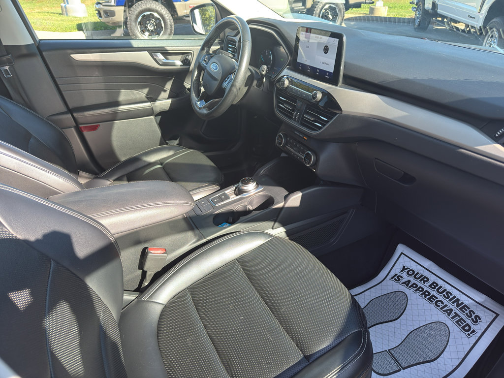 Certified 2021 Ford Escape SEL image 12
